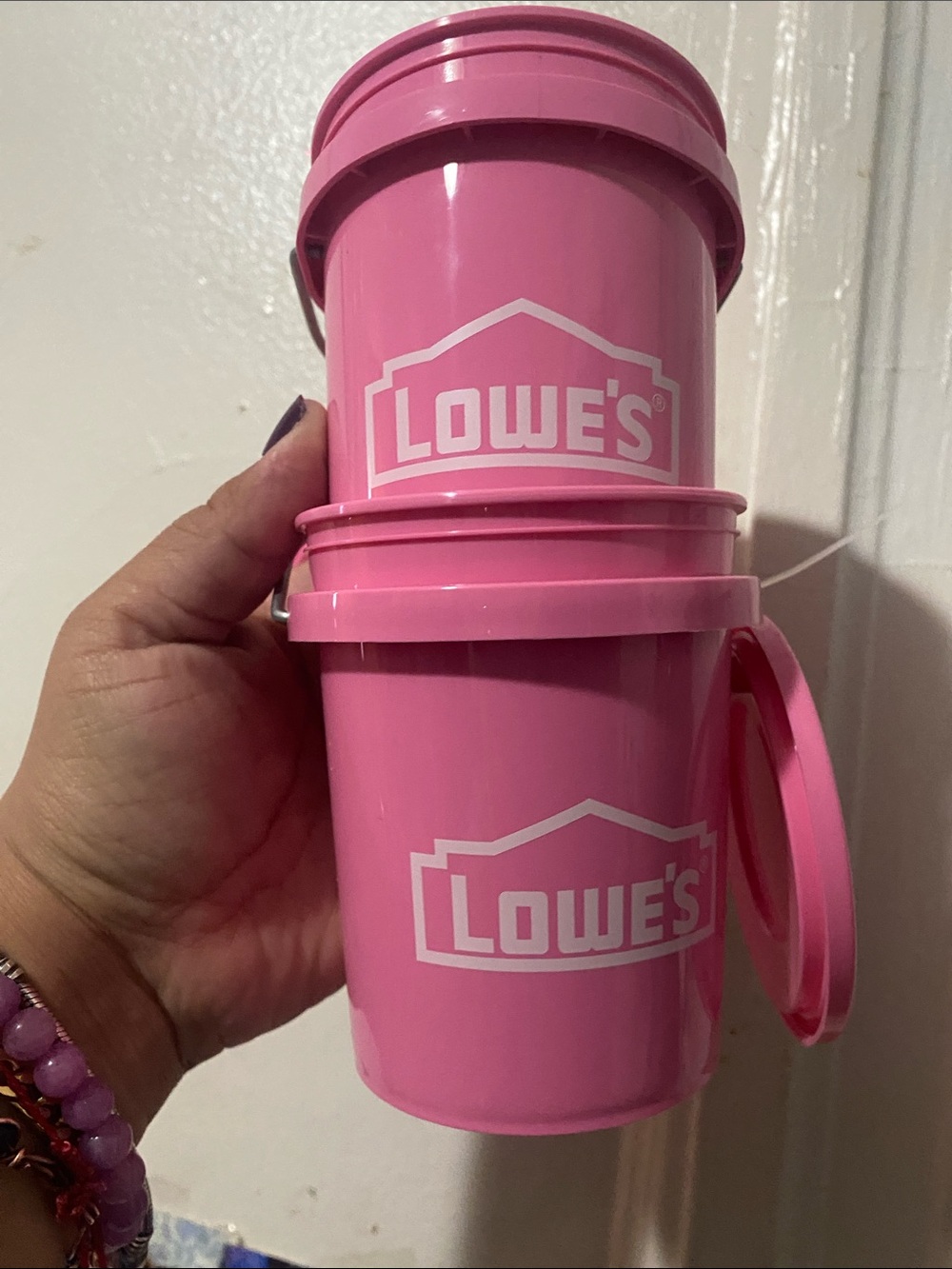 Lowe’s buckets new